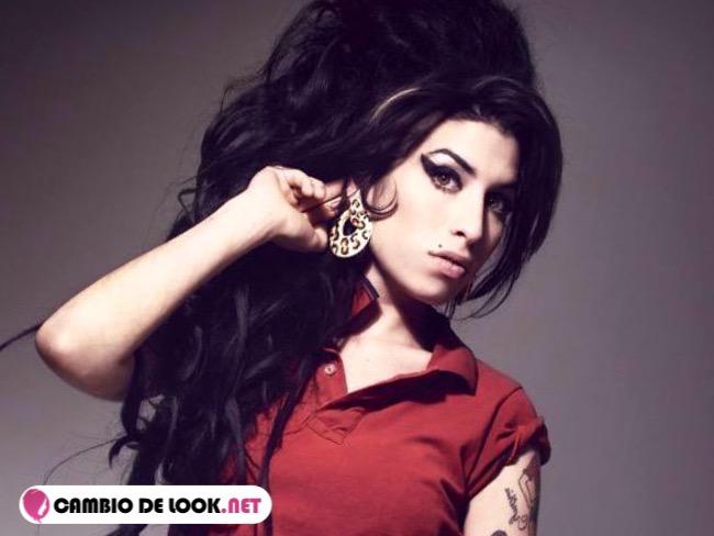 Estilo que tiene Amy Winehouse