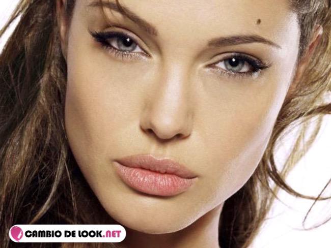 look estilo Angelina Jolie
