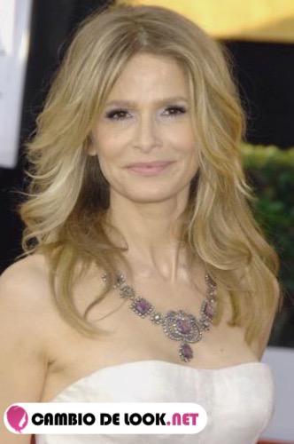 Look que tiene Kyra Sedgwick