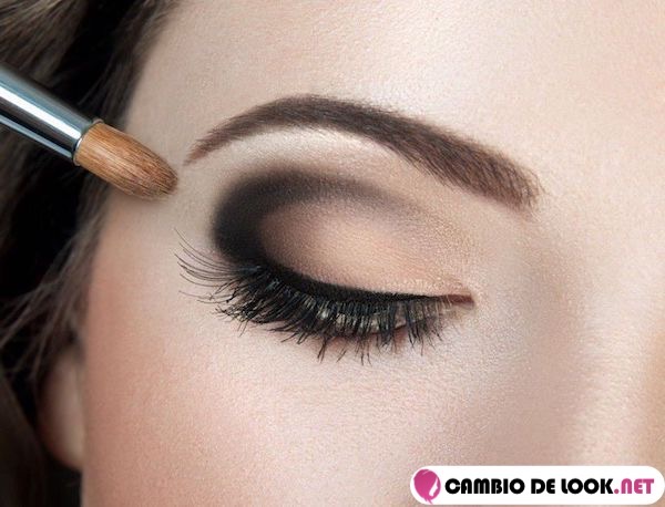 2 maquillaje ahumado de dia