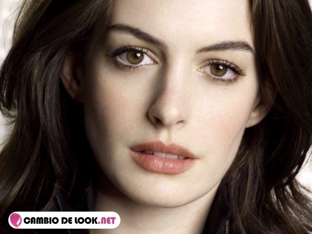 {Los ojos de la actriz Anne Hathaway|Las cejas como la Estadounidense Anne Hathaway|Las pestañas de Anne Hathaway|Copiar estilo ojos de Anne Hathaway|Tipo de cejas de Anne Hathaway|Trucos maquillaje ojos de Anne Hathaway
