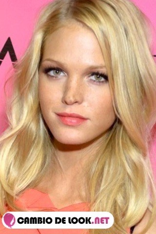 Maquillar los labios como Erin Heatherton