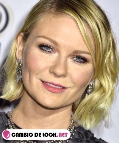 {Los ojos de Kirsten Dunst|Las cejas como la Estadounidense Kirsten Dunst|Las pestañas de Kirsten Dunst|Copiar estilo ojos de la Estadounidense Kirsten Dunst|Tipo de cejas de Kirsten Dunst|Trucos maquillaje ojos de Kirsten Dunst