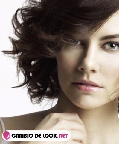 Los labios como Lauren Cohan