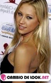 Anna Kournikova su pelo suelto