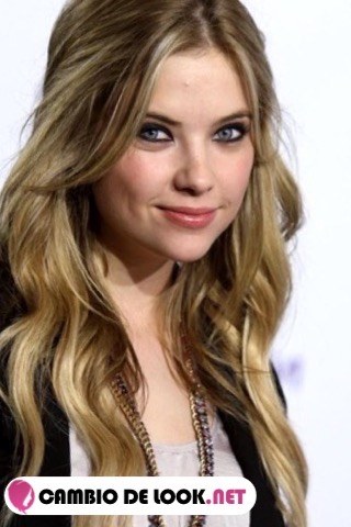 Ashley Benson mejores peinados