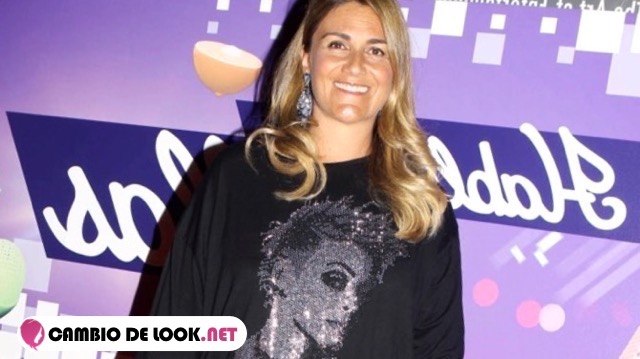 Carlota Corredera pelo recogido look