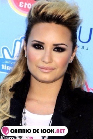 Demi Lovato mejores peinados