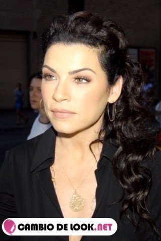 Look Julianna Margulies pelo recogido