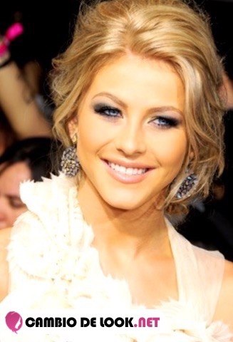 Julianne Hough mejores peinados