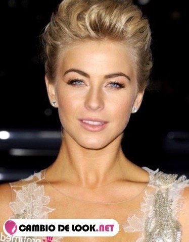 Julianne Hough recogido pelo