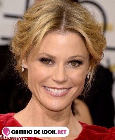 Julie Bowen y su pelo suelto